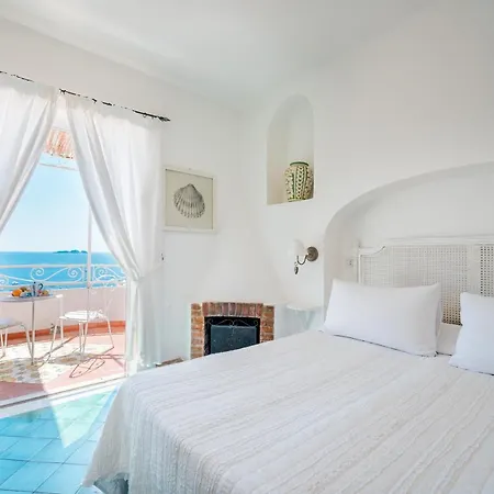 Giusy Affittacamere Positano